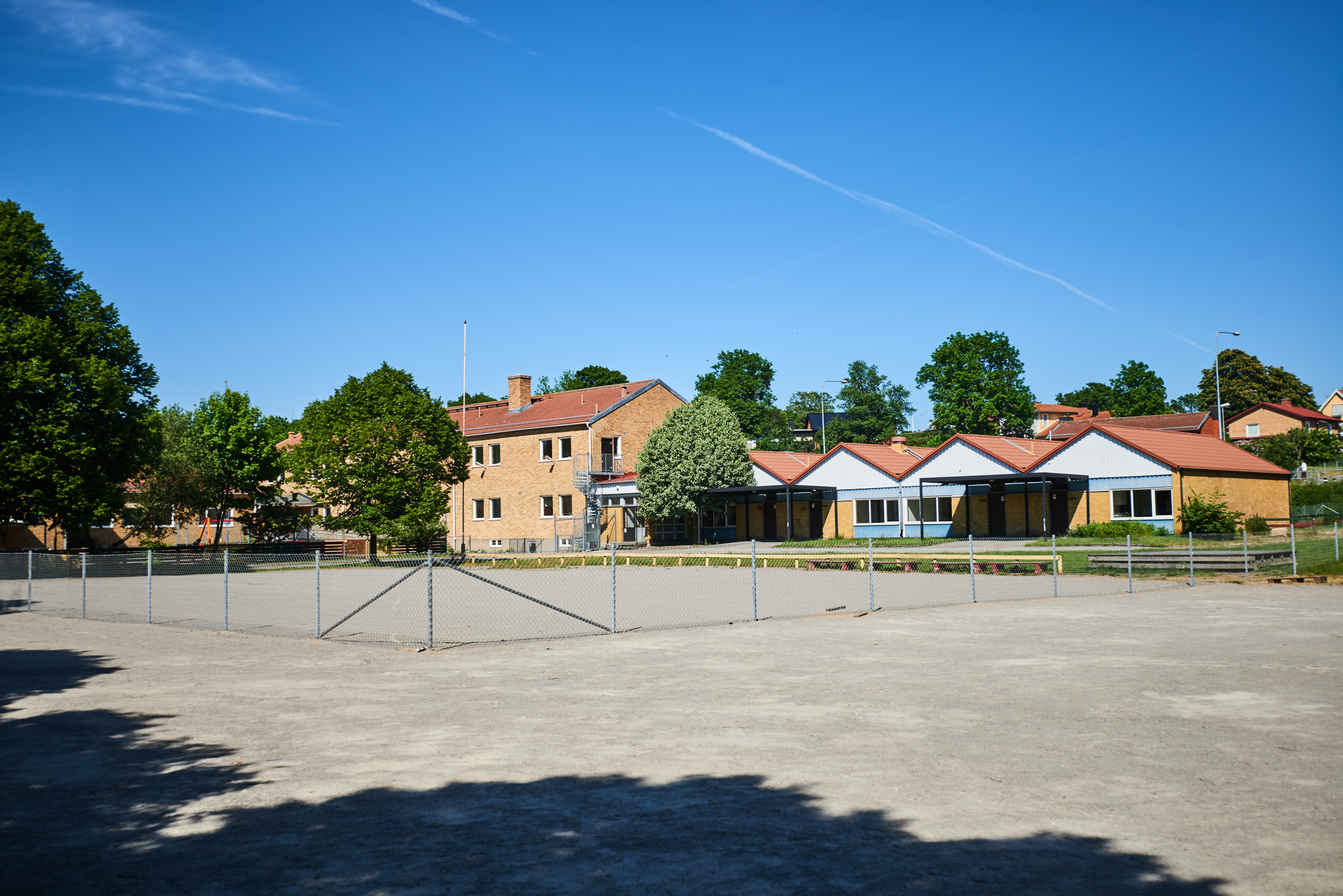 Skolgård på den tidigare Lyckebyskolan.