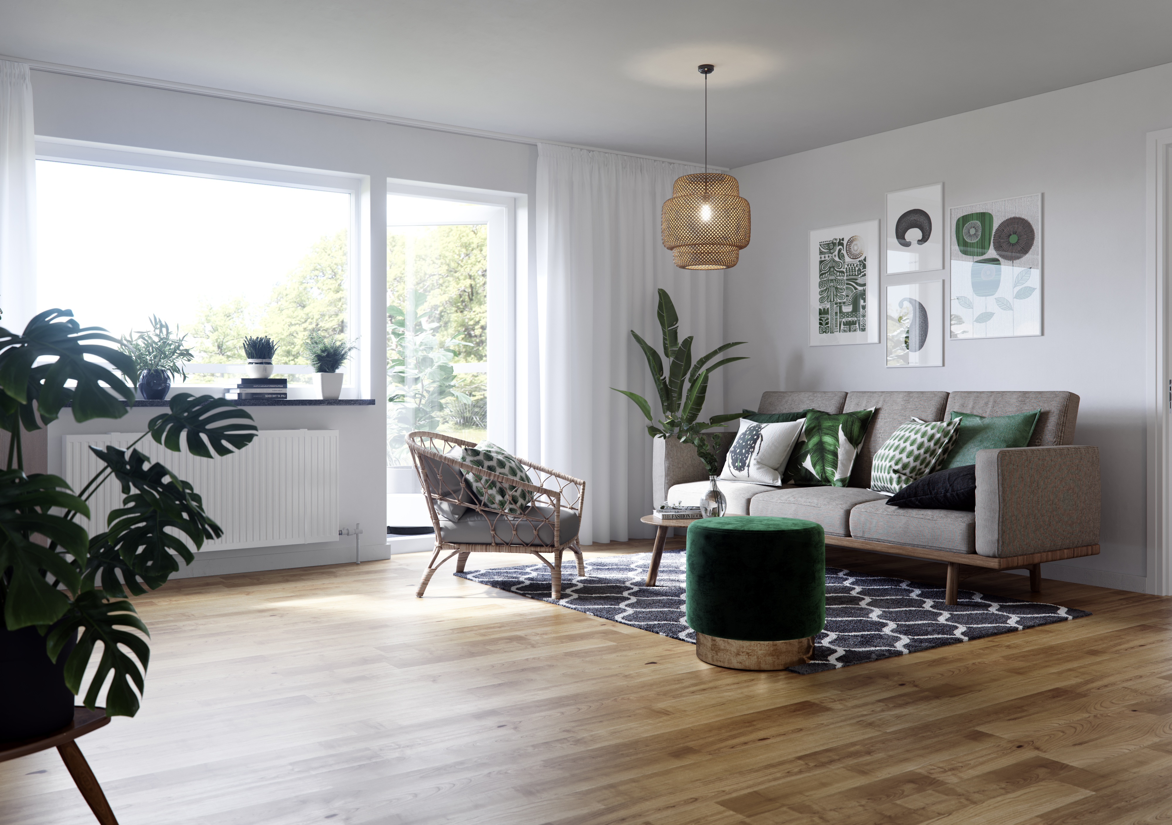 Ljust vardagsrum med soffa, fåtölj, gröna växter och stora fönster som släpper in dagsljus.